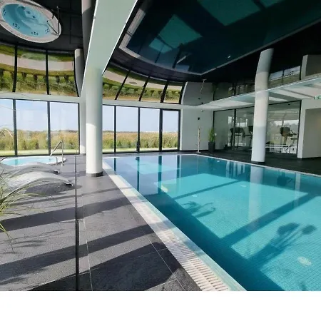 Westin House Modern شقة كولوبرزيغ